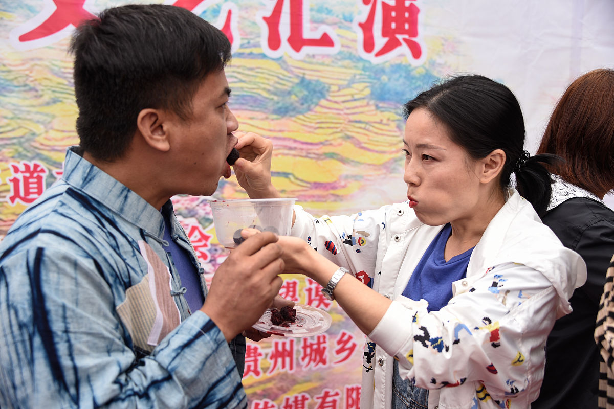 贵州铁路学校与中专的区别：2020年教育模式对比