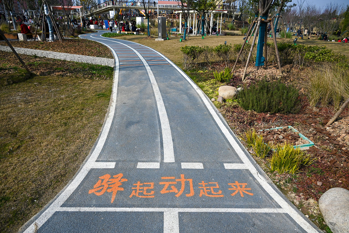 成都外语职业中专学校2022年招生简章