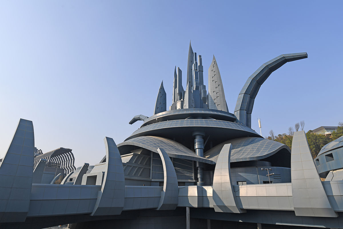 贵阳航空学校订单式培养：优势与不足分析