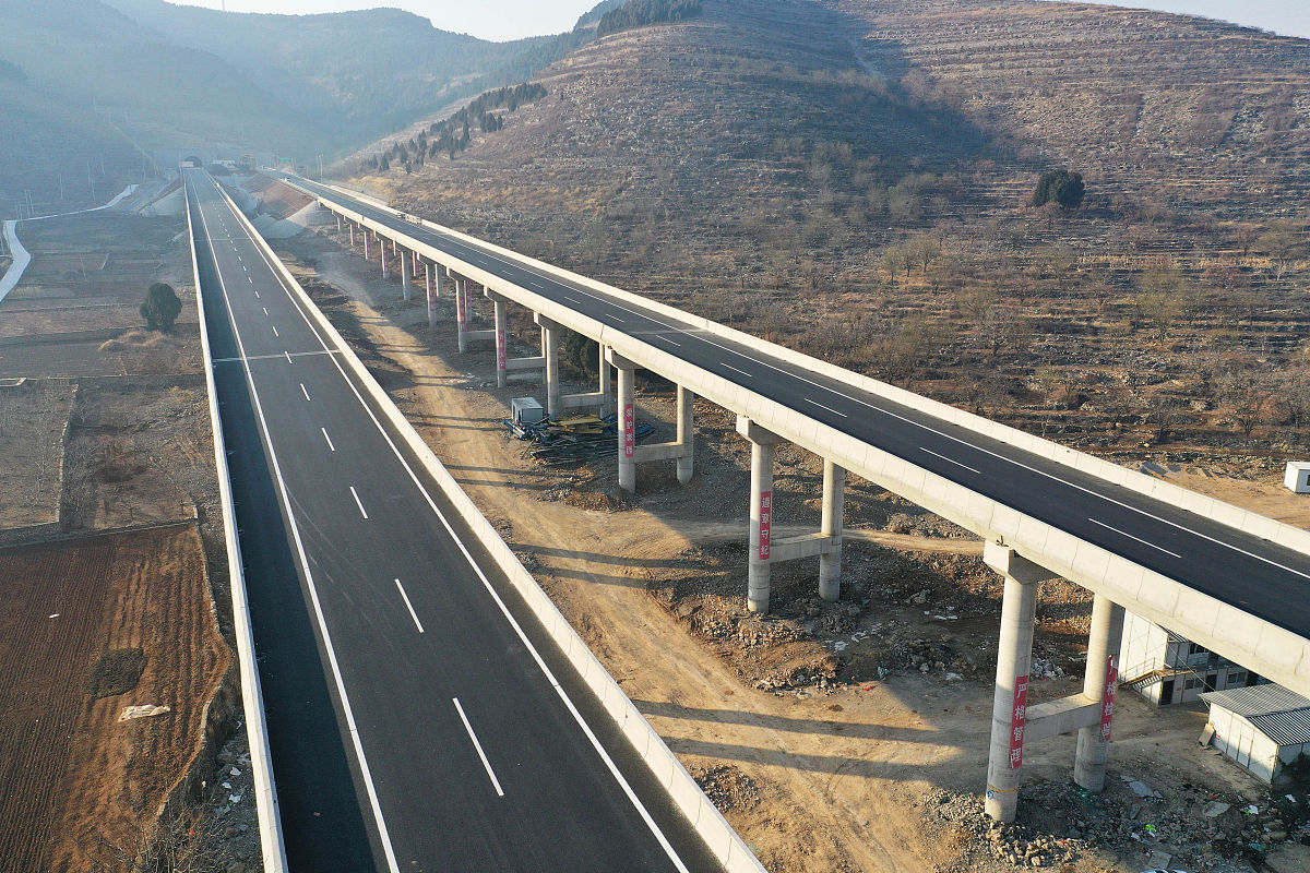 湖南高速铁路职业技术学院道路桥梁工程技术专业怎么样？ - 详细解析与专业发展