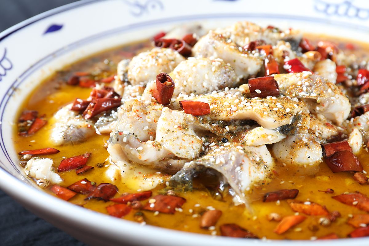 从麻婆豆腐和剁椒鱼头，猜猜你喜欢的下一道菜！