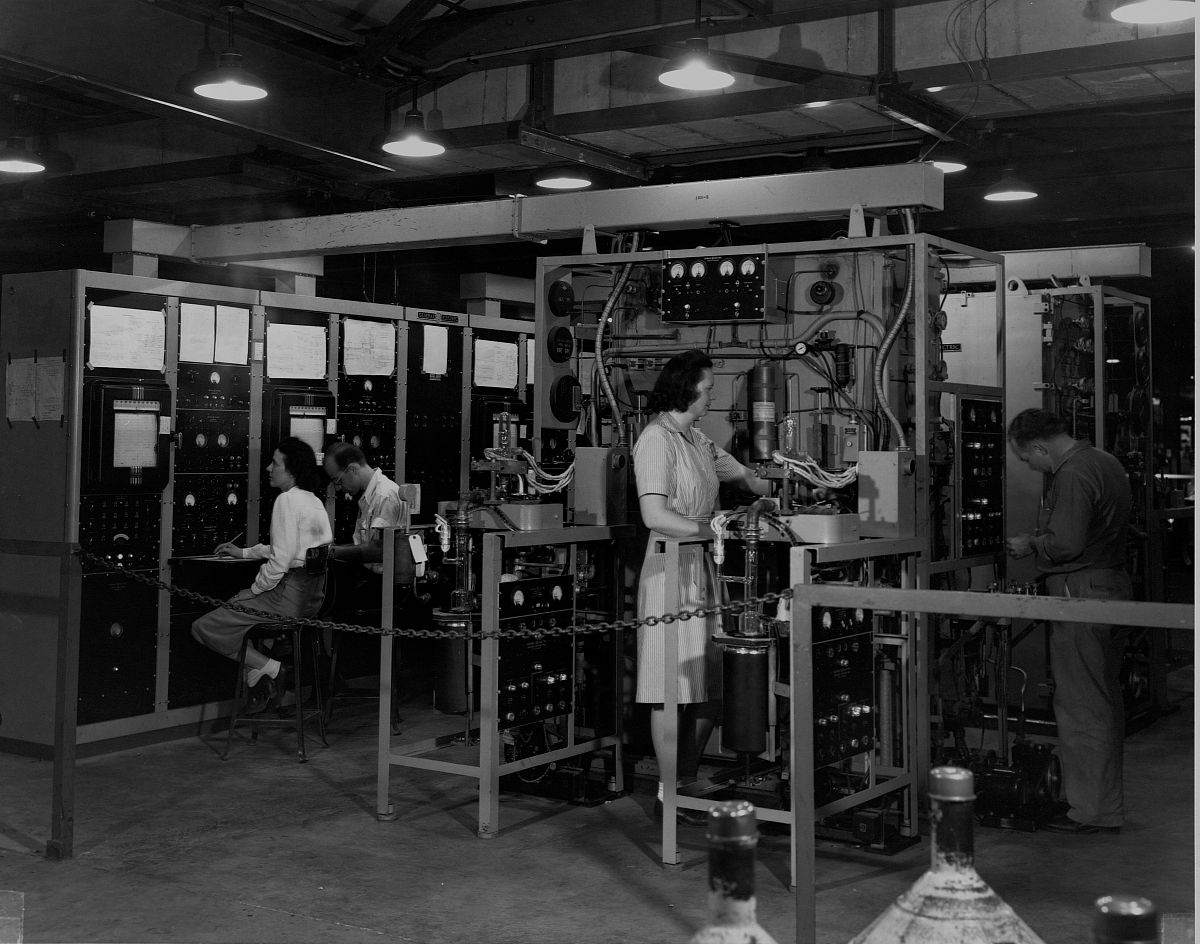 世界上第一台计算机：ENIAC 的诞生