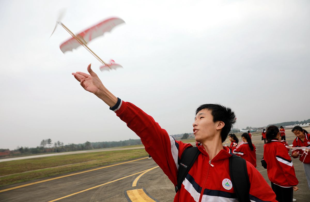 山西现代航空经贸学校怎么样