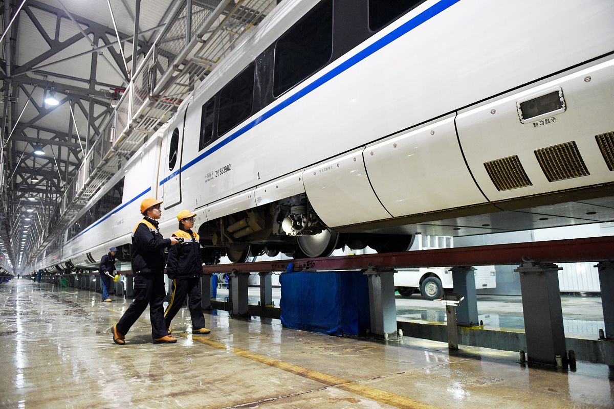 「甘肃轨道学校」高铁的重要意义