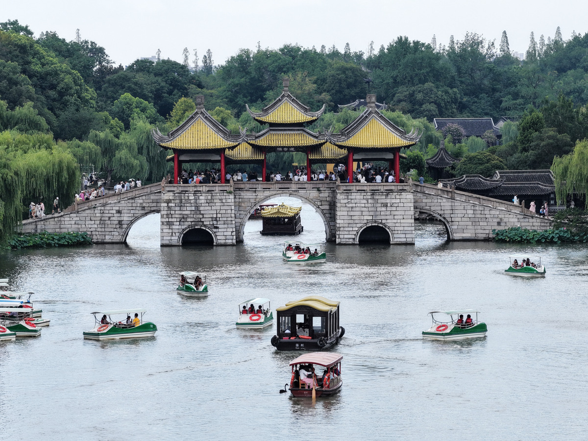杭州旅游景点推荐：必去打卡地！