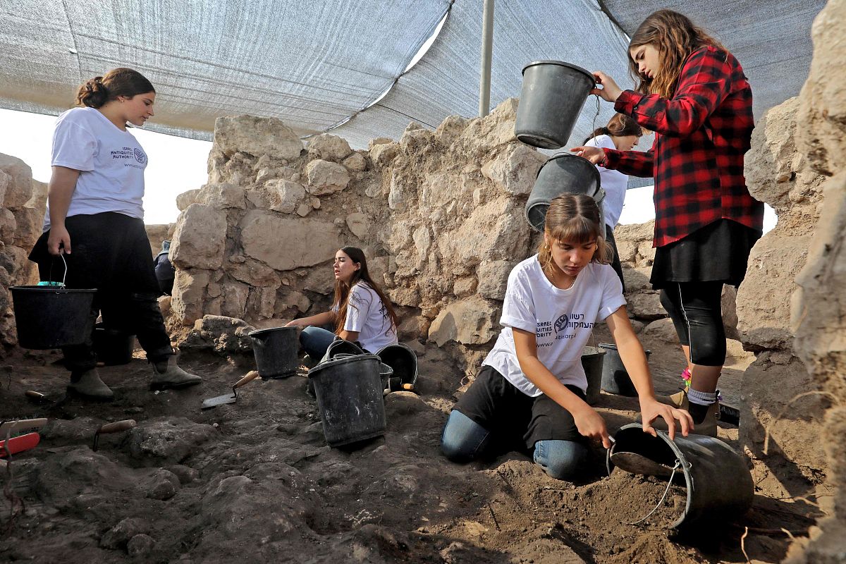 甘肃开设有练领袖耳专业的学校有哪些