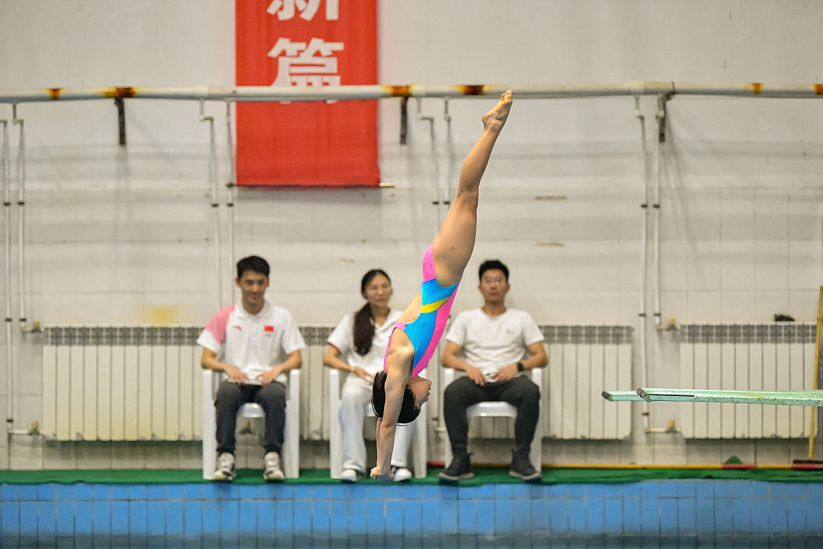 榆林体育运动学校举重专业：优势、劣势及未来展望