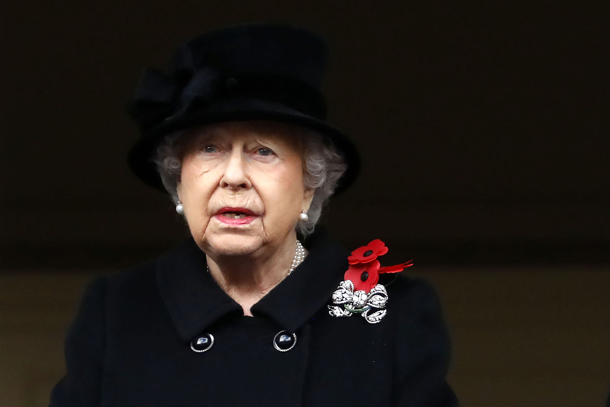 如果发生世界大战将会怎么样？该如何解决。写一篇文章