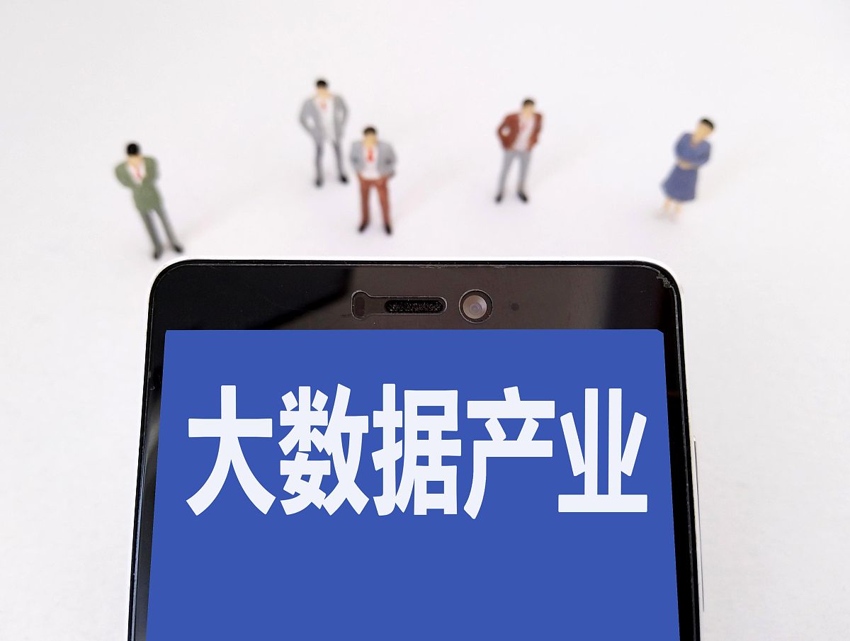 我需要10个创业点子每个点子100字左右做介绍