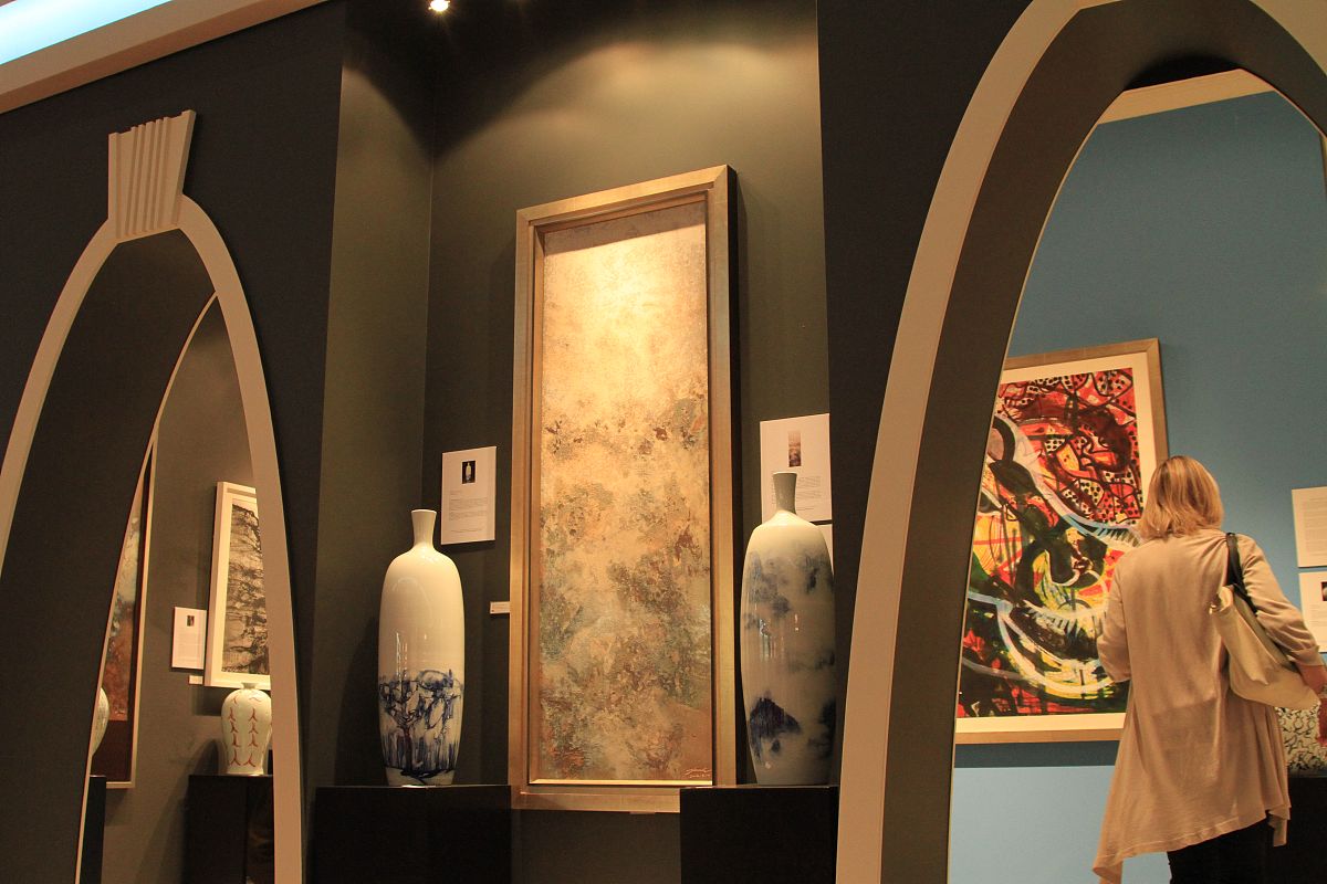 江西陶瓷工艺美术职业技术学院电子商务专业怎么样？发展前景如何？