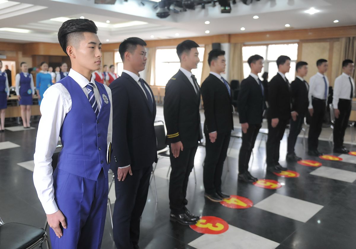 男生读空乘专业怎么样用发散性