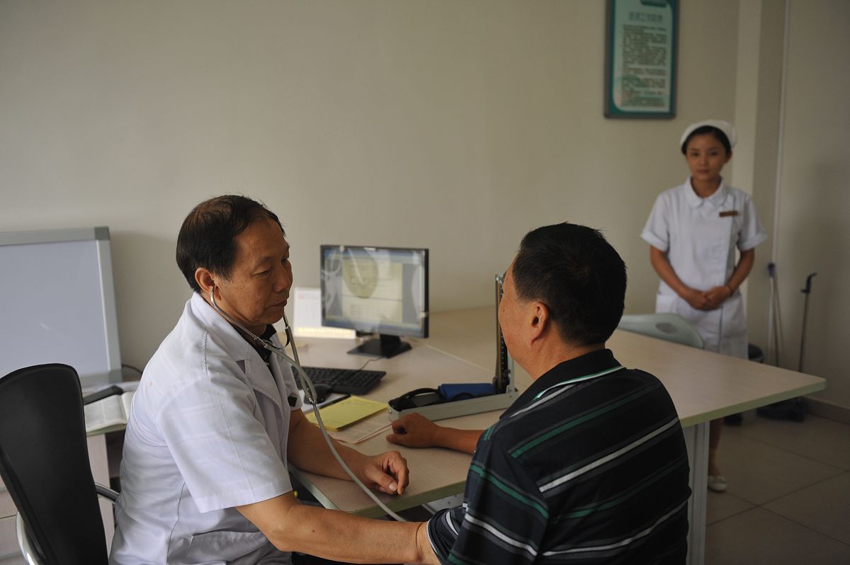 精神病诊断需要去医院吗？在线问诊可以开药吗？