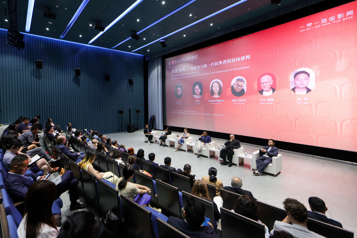 人工智能与未来发展：王教授精彩讲座回顾