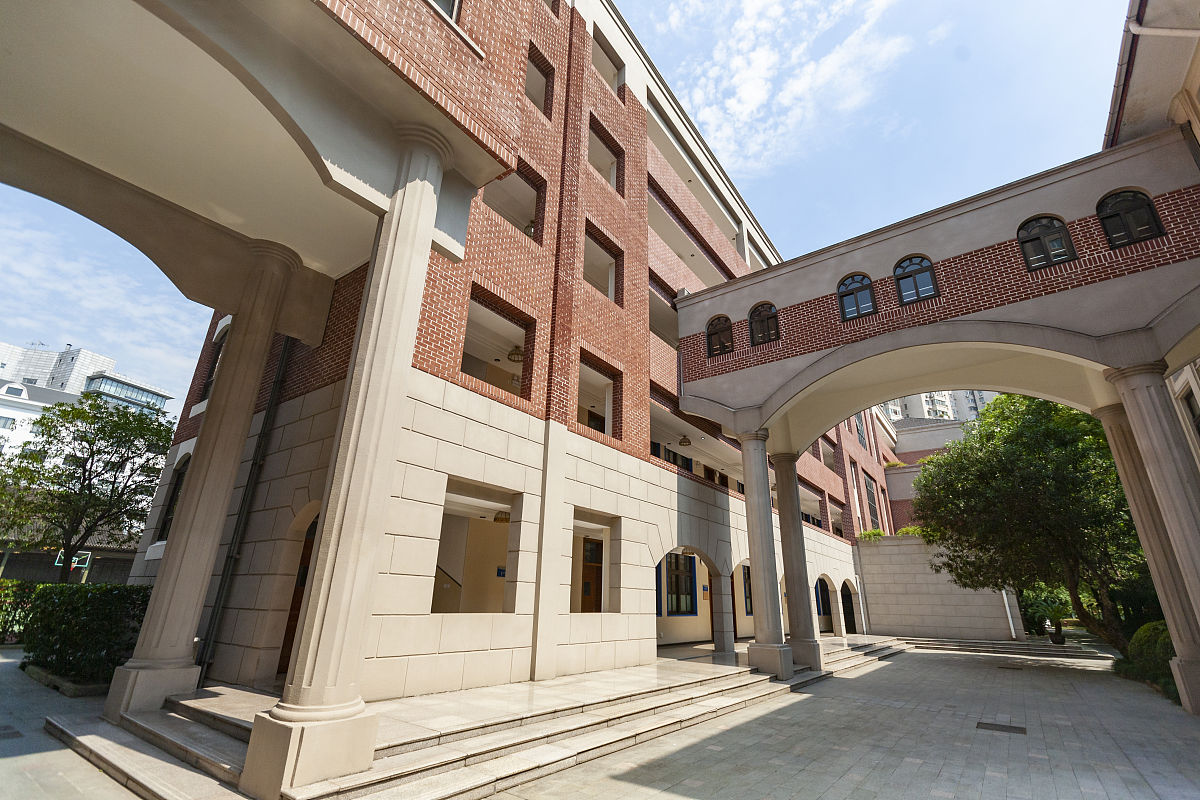 华东师范大学中山北路校区幼儿师范专业前景分析 - 未来发展趋势