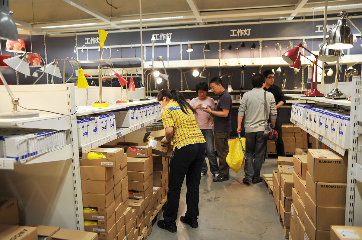 安装环氧树脂地板和橱柜壁橱有什么风格？