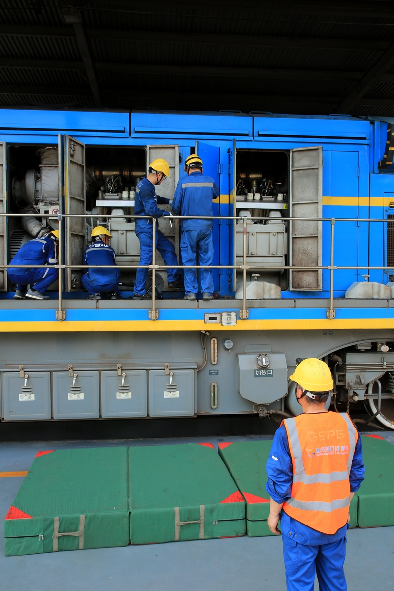 贵阳铁路专业有哪些适合女生学习