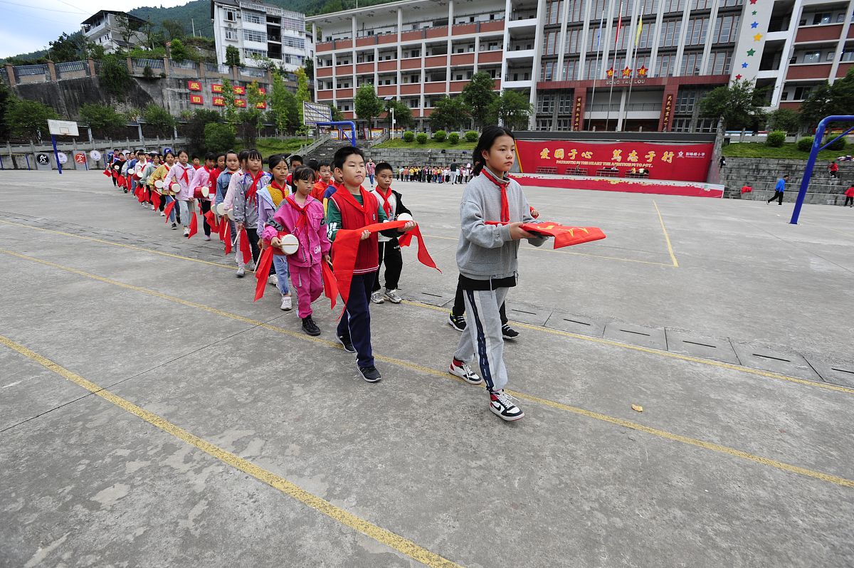 2021年10月13日,重庆,中国少年先锋队建队日,彭咏梧纪念馆,彭咏梧小学