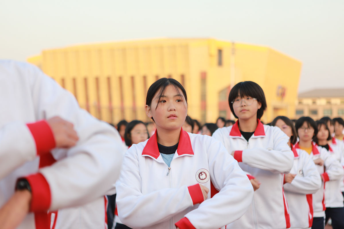 秦皇岛2022年初中生女生读什么卫校好