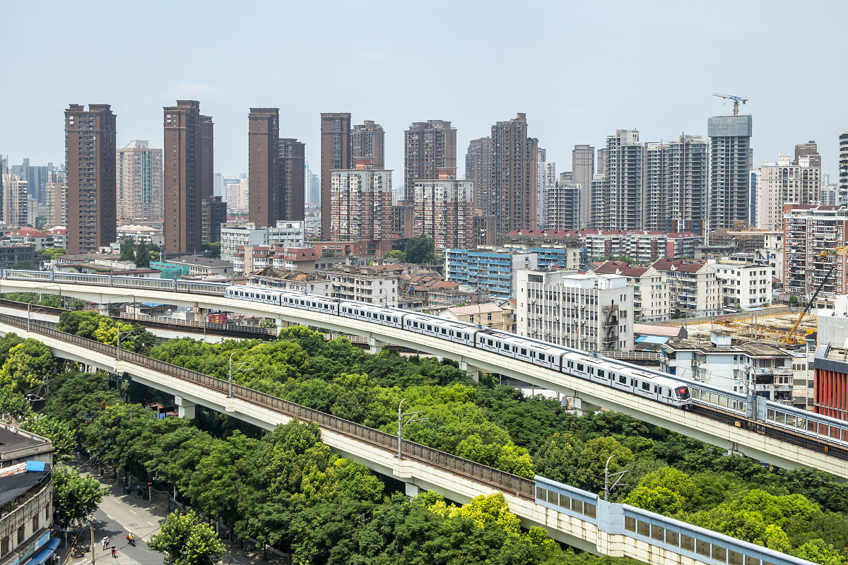重庆轻轨轨道交通学校招生条件-就业前景分析