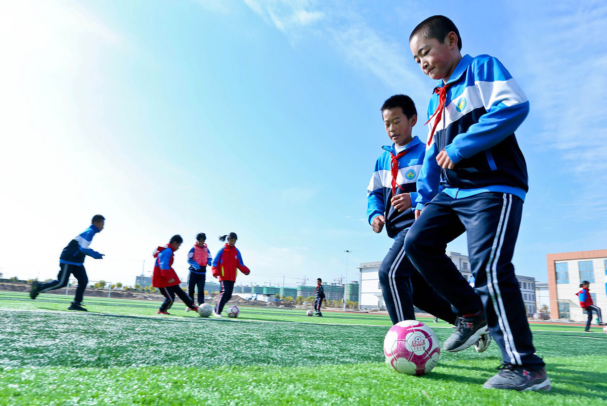 甘肃2023年男生读铁路学校怎么样