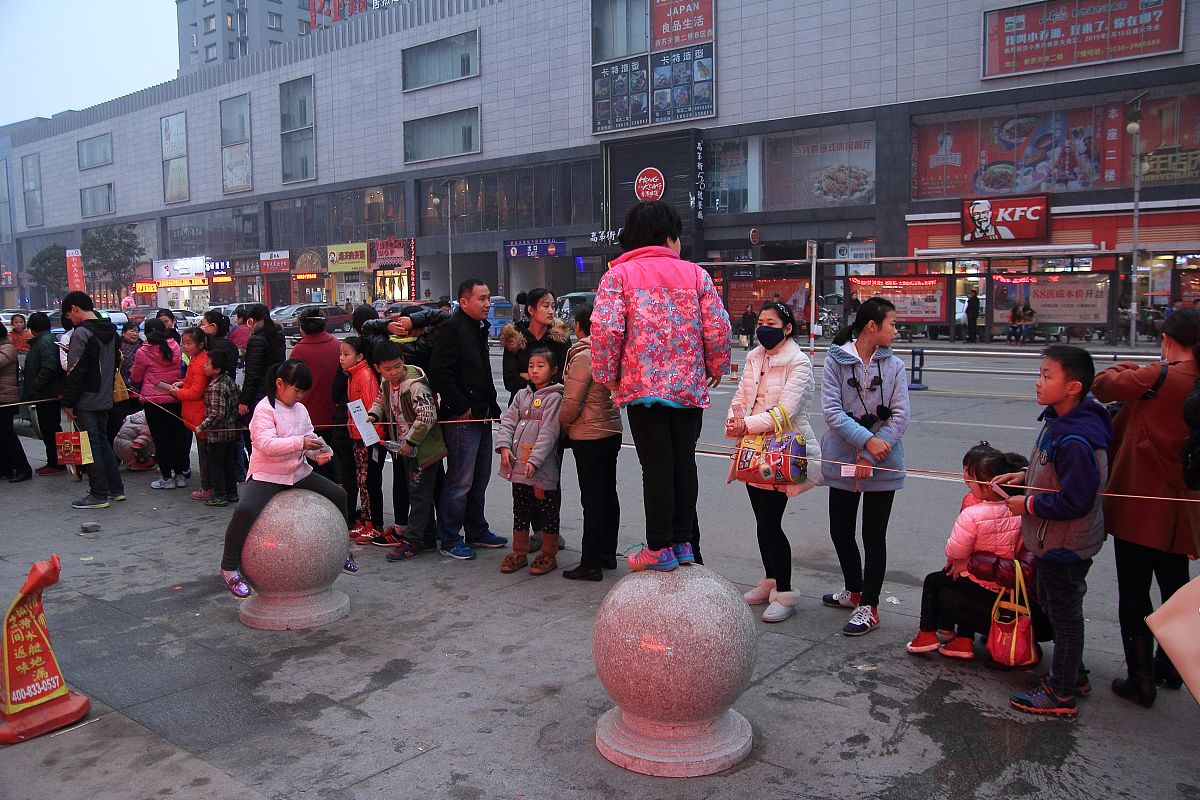 菏泽媒体曝光求助热线是多少？请用媒体的口吻生成一篇文章。