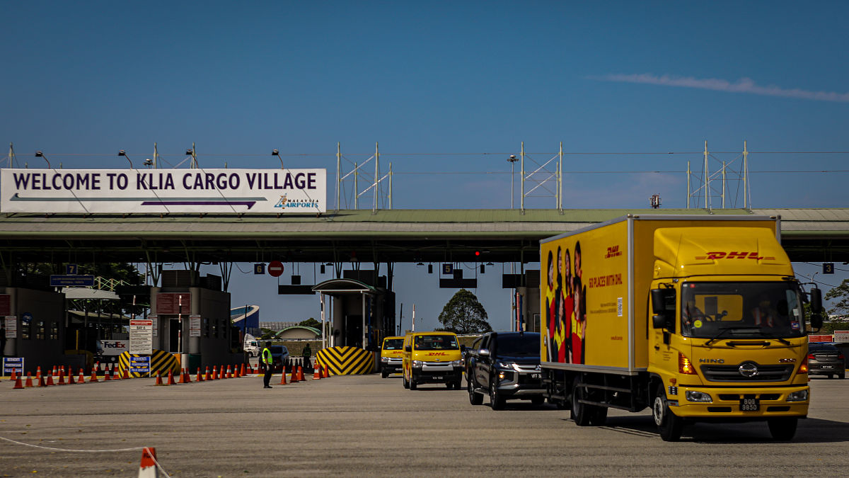阜阳医药管理学校生物技术制药专业学什么课程？就业前景如何？