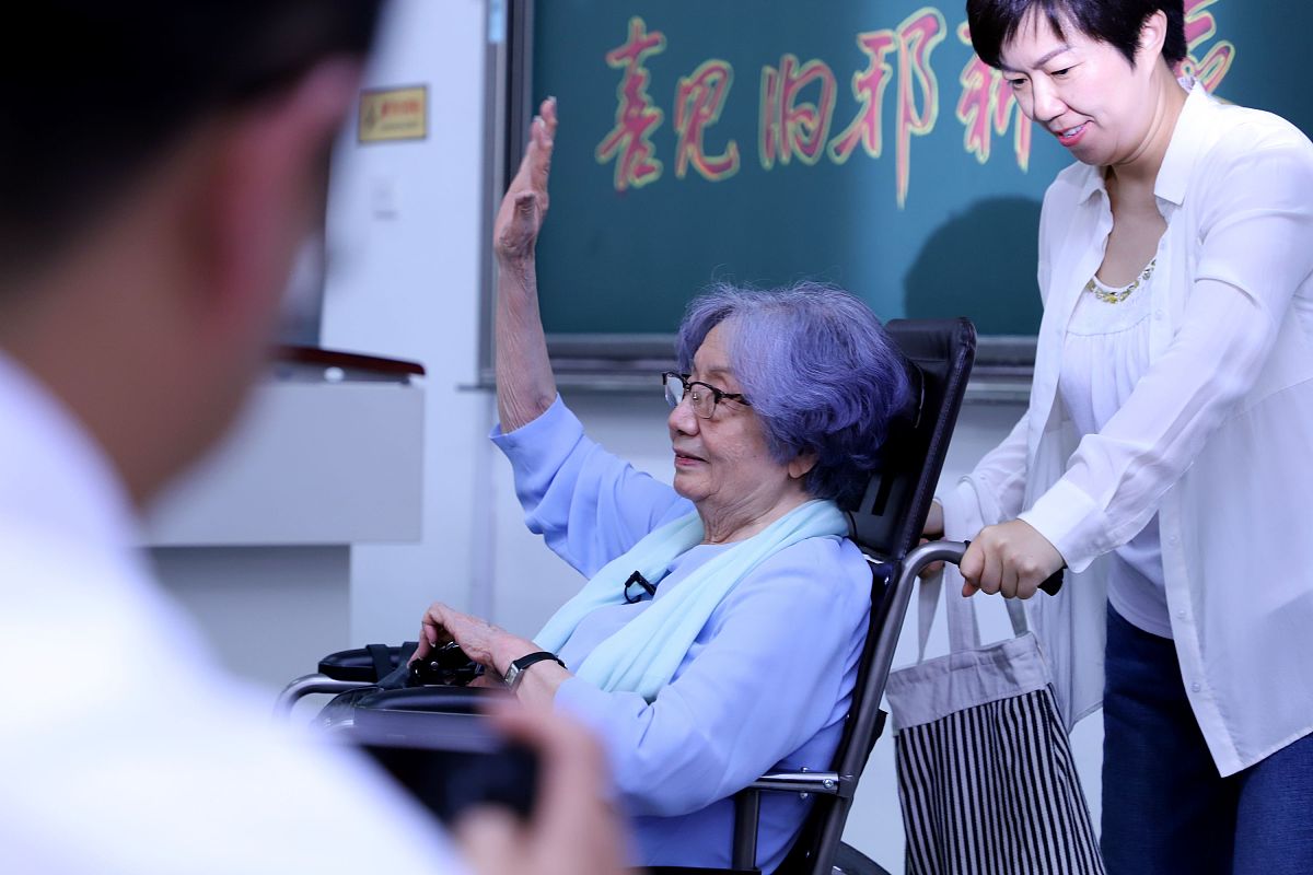 林巧稚：以医德为本的伟大医者