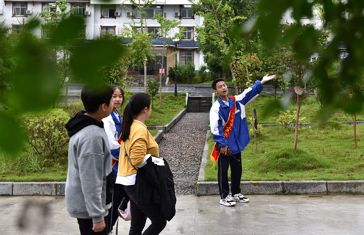 贵州省学前教育专业学校怎么报名