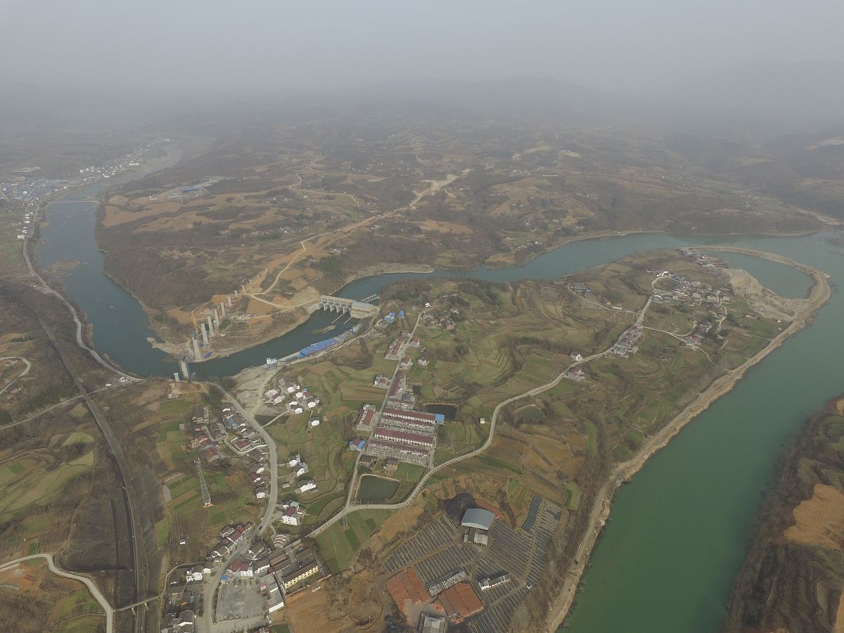 打渡塘地名含义解析：交通要道与水源地