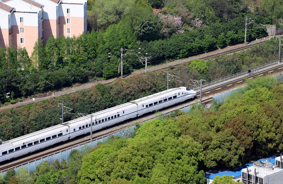 贵州轨道交通学校2023年热门专业及就业前景分析