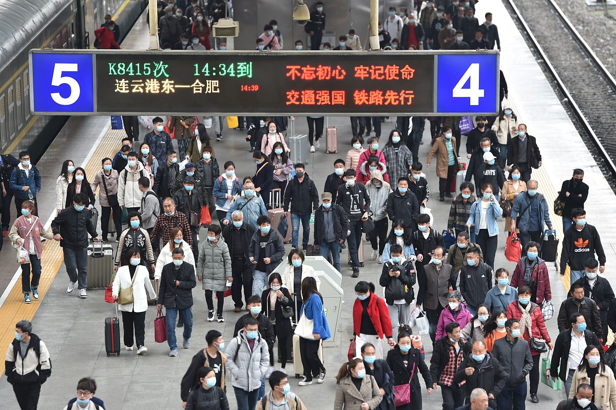 长三角铁路今日客流量突破358万人次！网友：出行首选，高效便捷