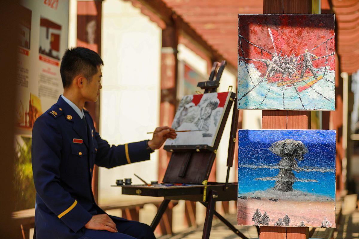 《飞夺泸定桥》绘本故事启发：孩子们搭建泸定桥的实践探索