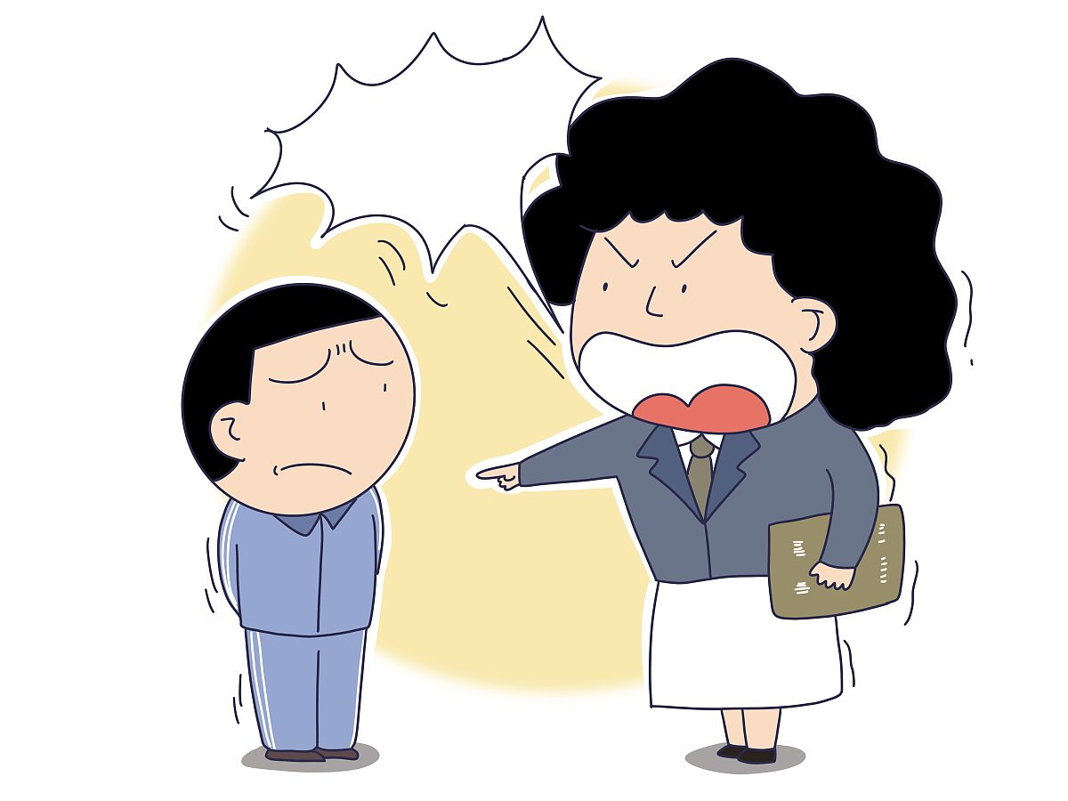 对比家长收入歧视学生老师道歉