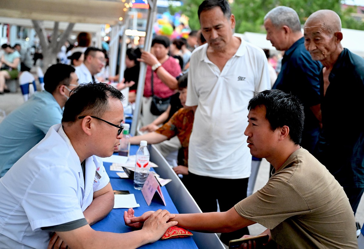 温澜潮生：中医文化传承与现代健康需求的融合研究