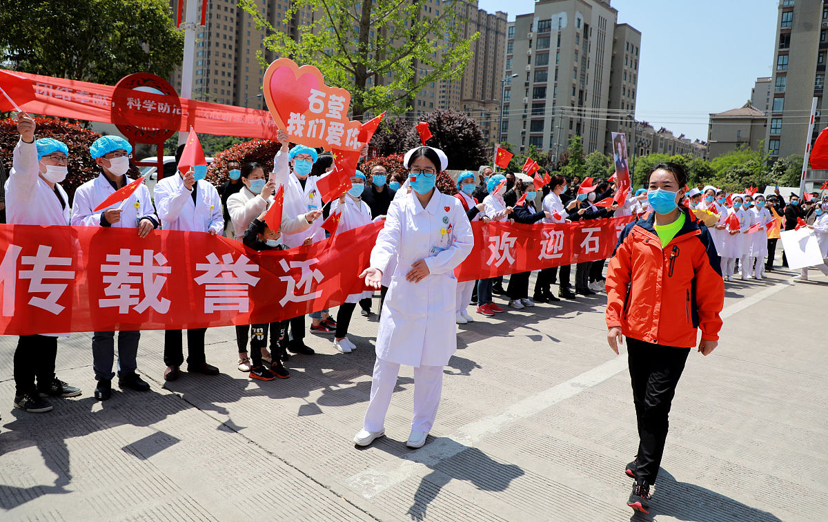 石家庄天使护士学校：用实际行动践行雷锋精神