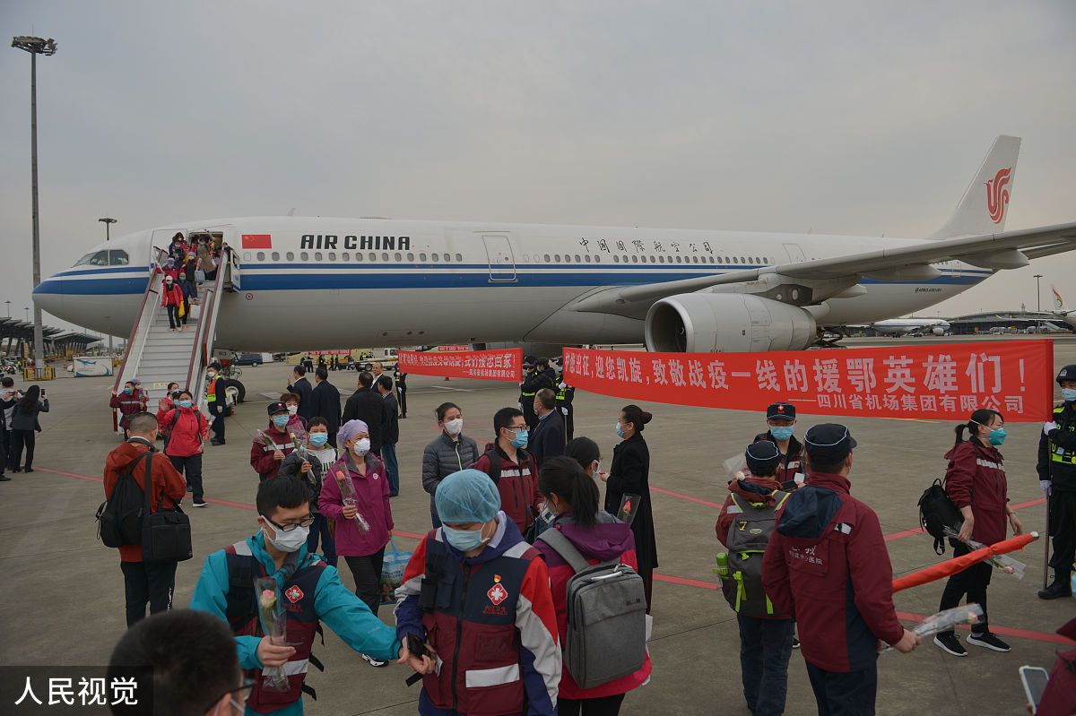 (如需下载使用,请务必署名:红星新闻 王勤/人民视觉)2020年3月17日,第