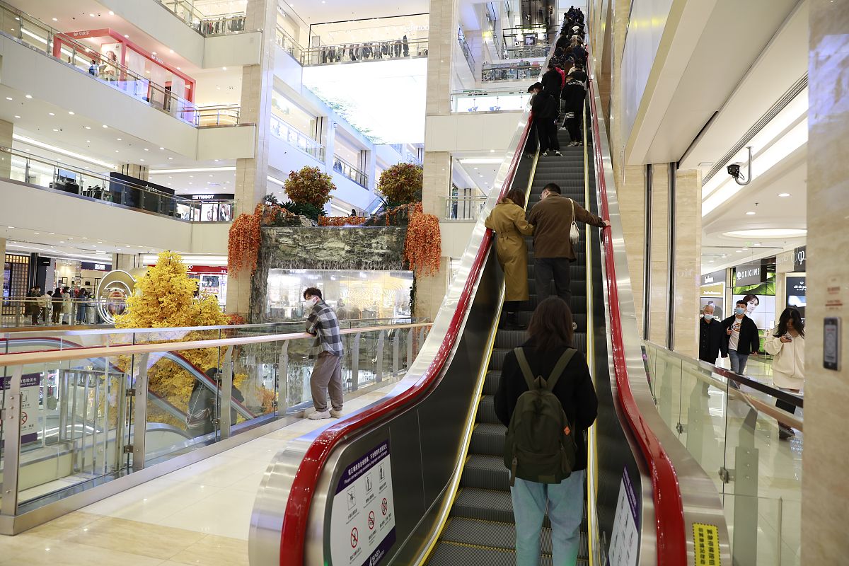 西安职业技术学院电梯工程技术专业优势解析：就业前景、师资力量、实践教学