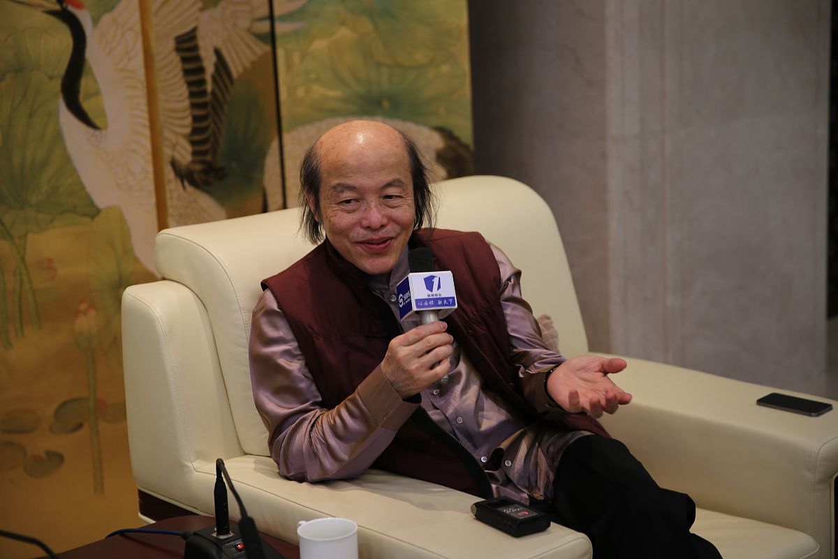2014年04月11日,江苏省苏州市,林清玄举行《从人生的最底层出发》的主