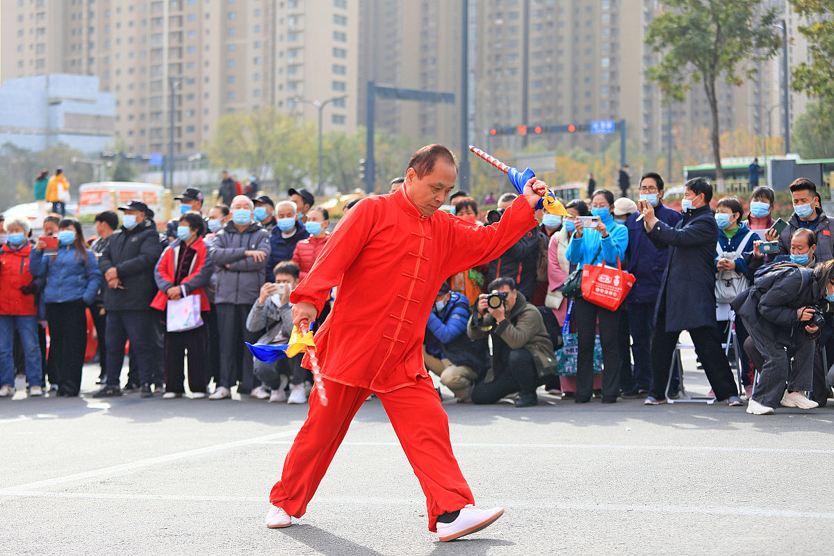 XXX团体团申请书 -  服务社区，助力青年，共建美好未来