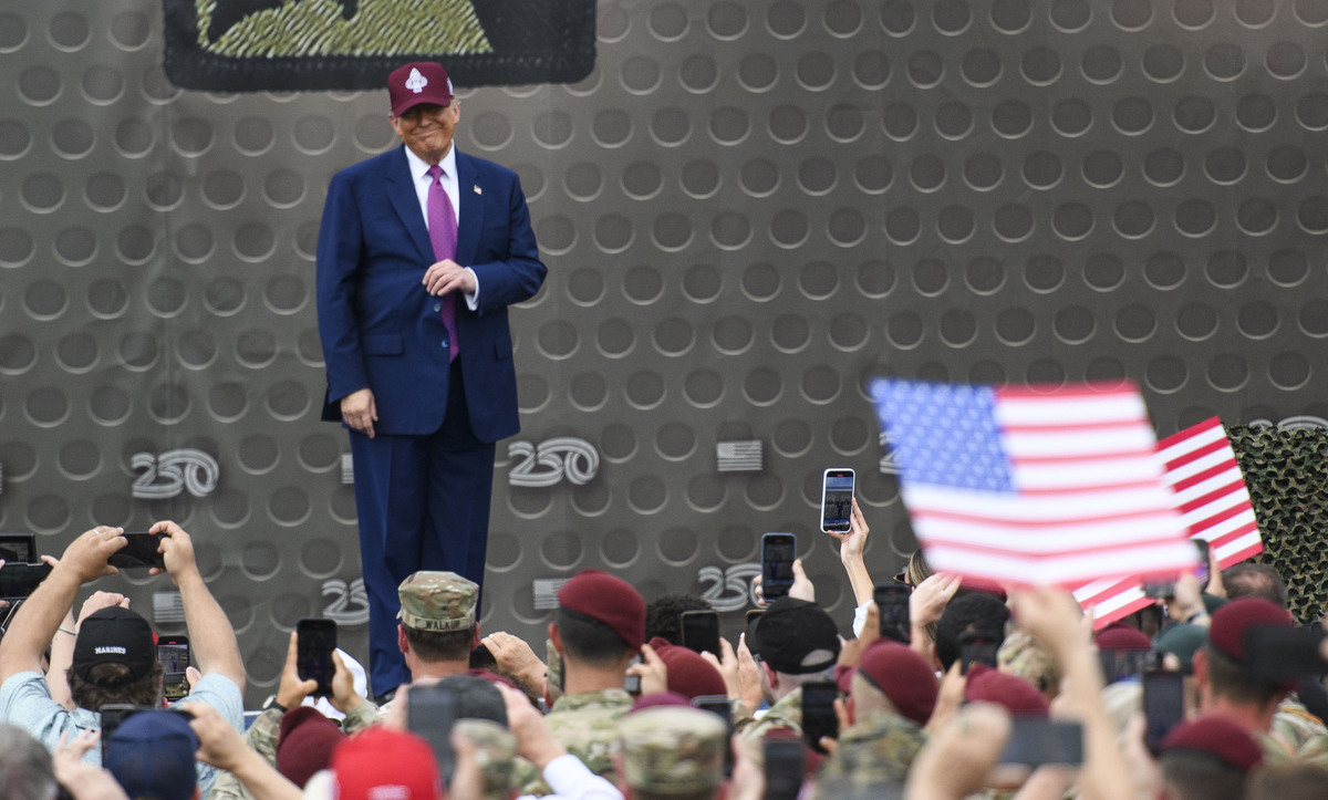 在伊核问题中美国记者对其他五个国家有何问题？