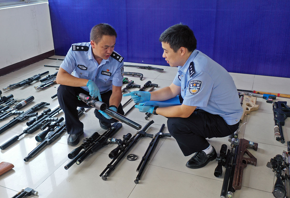 山上彻也武器怎么制作