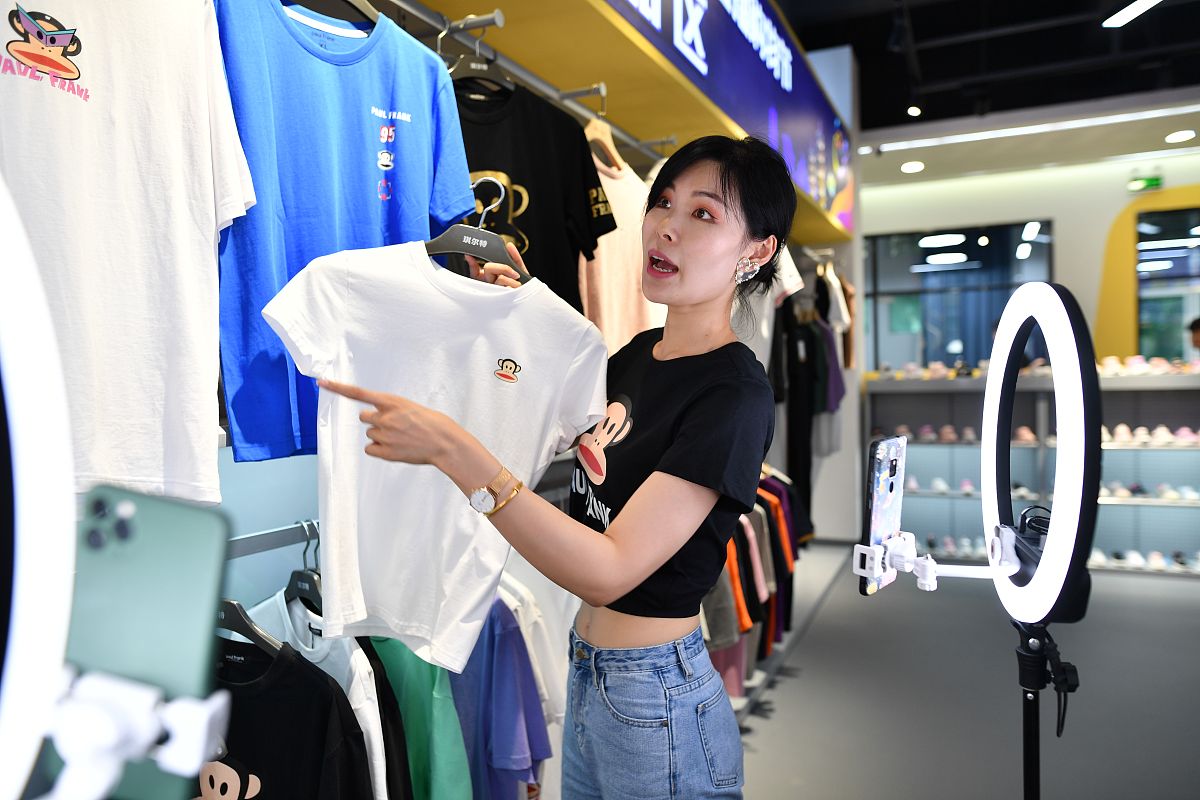 潮牌服装电商直播：提升真实性和互动性的建议