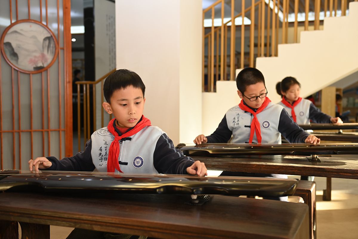 贵阳铁路专业选择指南：如何找到适合你的专业？