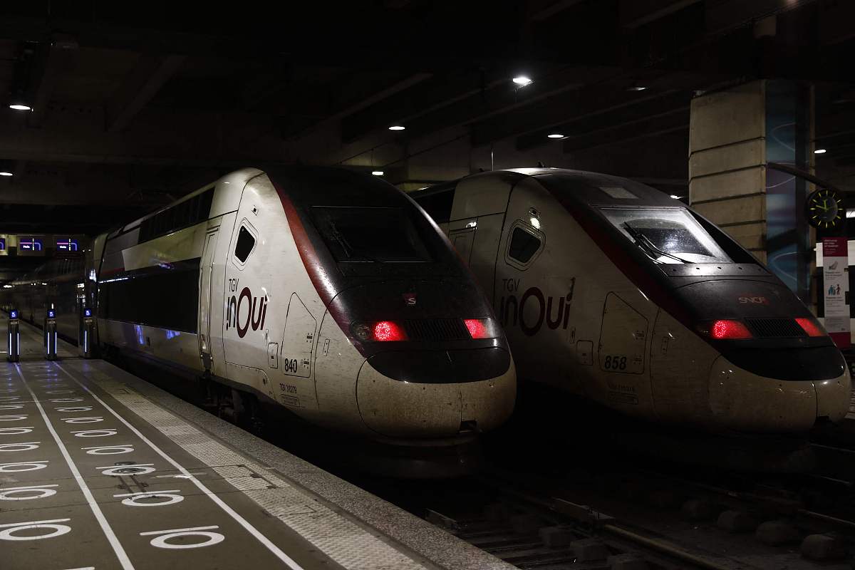 成都铁路专业学校招生条件：初中生如何报考？