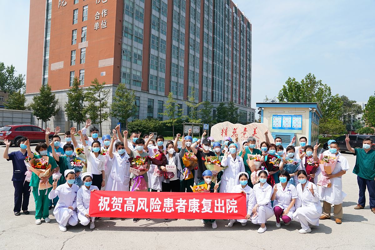 温江卫校：公立还是私立？培养医护人才的摇篮