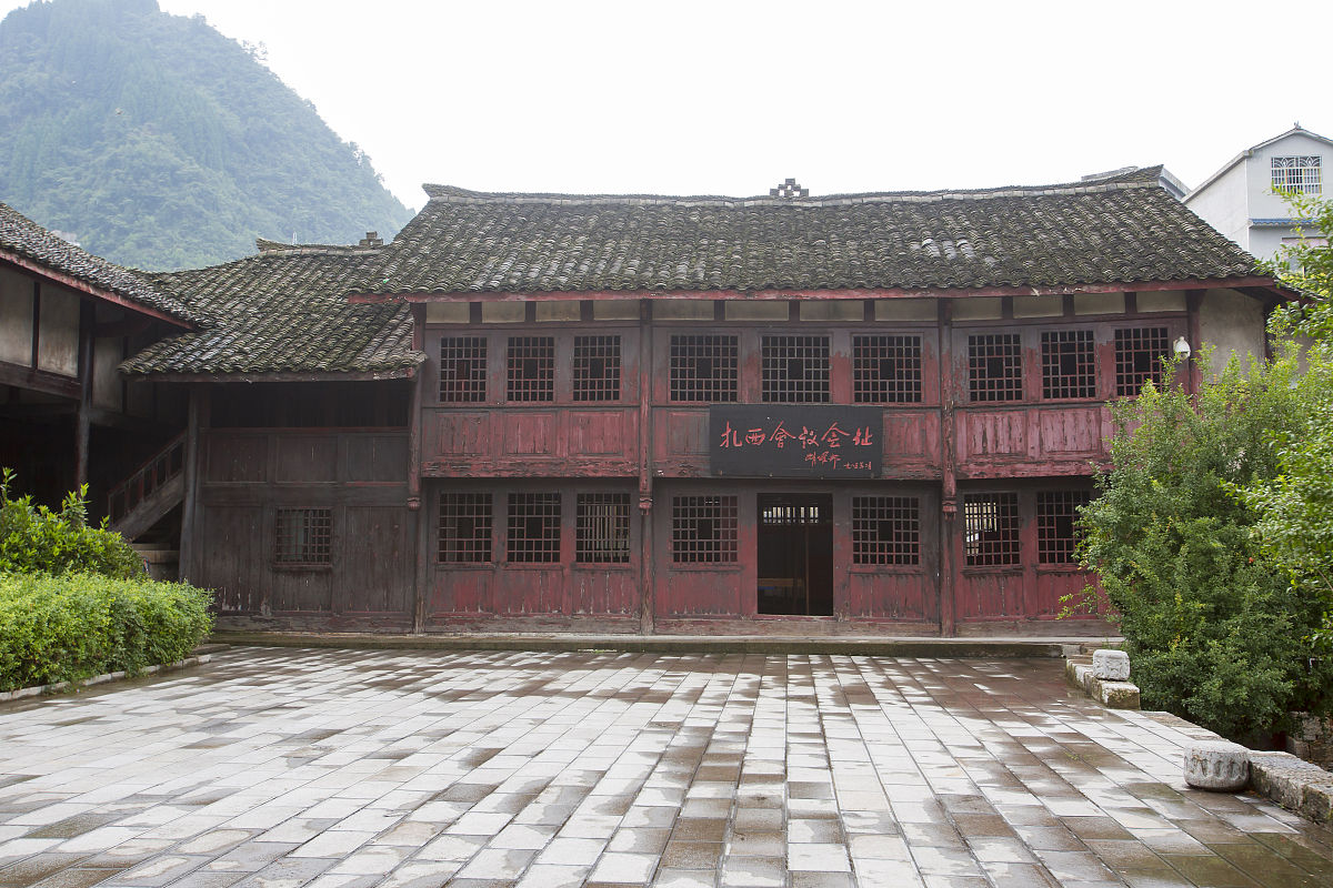 云南省旅游学校宝玉石鉴定与加工技术专业2022年招生