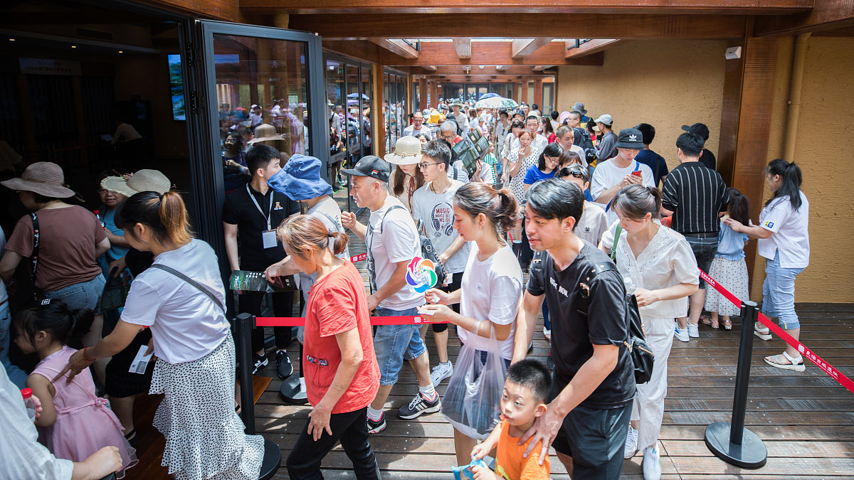 2019年7月7日,杭州余杭区的良渚古城遗址公园正式对外有限开放,吸引了