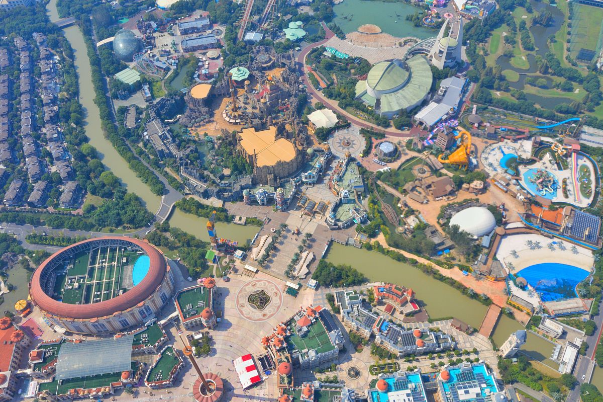 游乐场地图和地点查询 - 快速找到您附近的游乐场