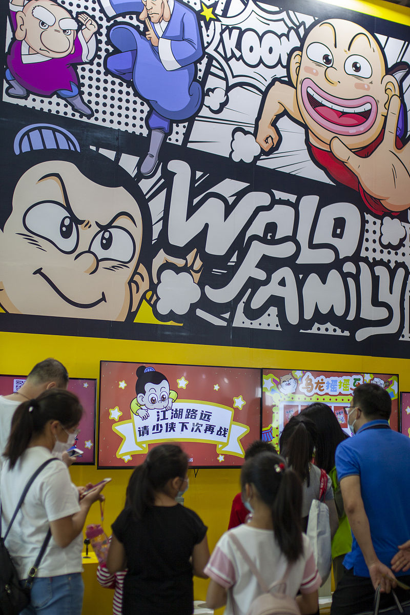 聊天你好你想聊些什么？动漫圈比较常用的词语有哪些用来做名字动漫圈比较常用的词语有很多例如：1 雪花yukihana2 樱花sakura3 月影tsukiyo4 火焰kayan5 龙珠ryuzu6 剑心kenhin7 天狼tenrou8 烈风refu9 雷霆raiden10 心绪kokoro这些词语可以作为动漫角色的名字同时也适用于游戏角色、小说人物等等。快生活游戏动漫元素的名字以下是一些快生活、游