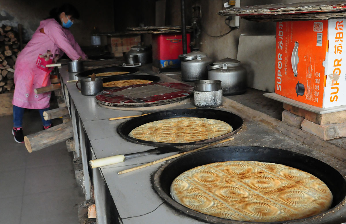 冯姓比较有积极向上寓意的3个字名字50个